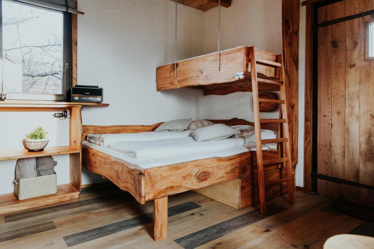 Treehouse Drevesna Hiska Strkovo Gnezdo Ranc Jures Hotel Ljutomer Eksteriør billede